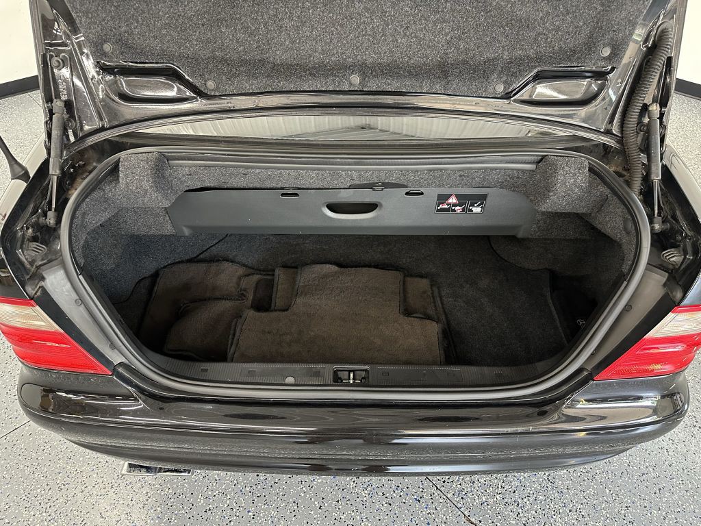 2002 Mercedes-Benz CLK-Class Image 28