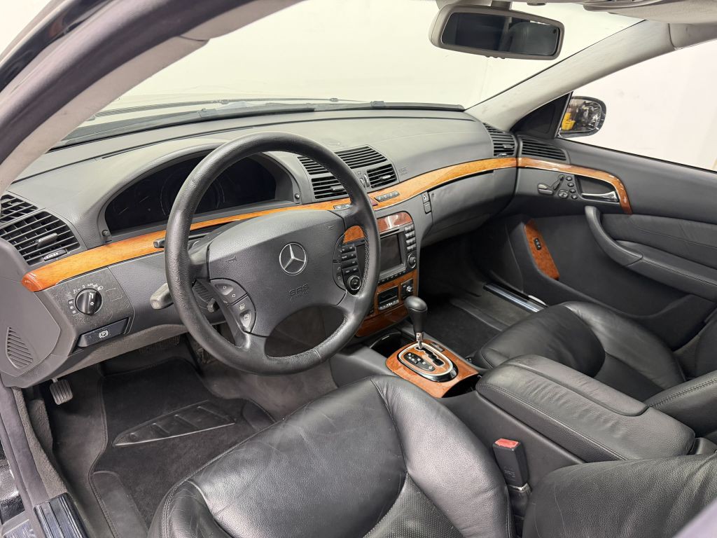 2003 Mercedes-Benz S-Class Image 9