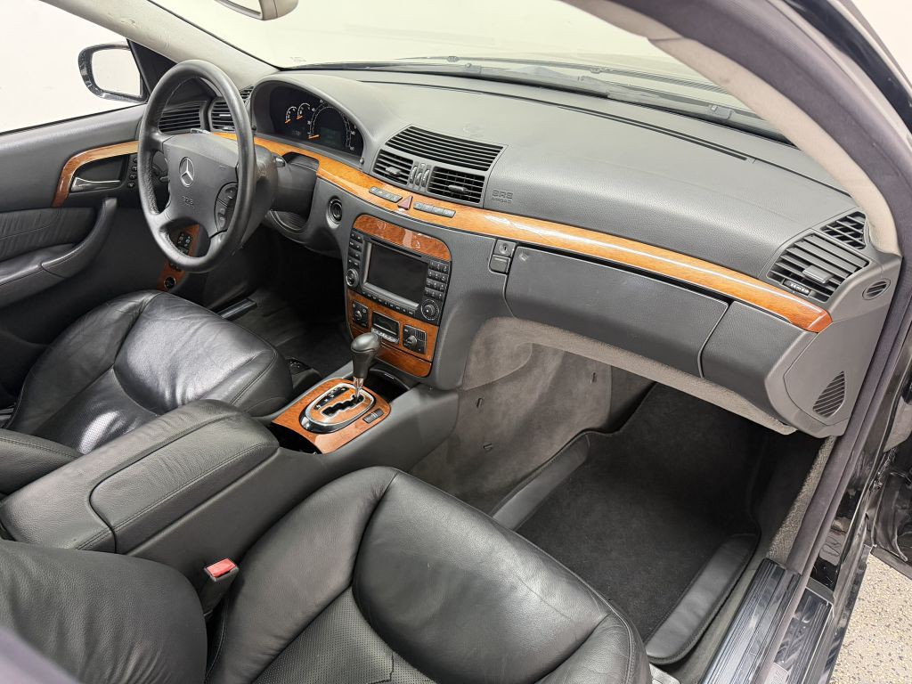 2003 Mercedes-Benz S-Class Image 19