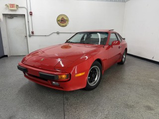 Image for 1985 Porsche 944 BASE ID: 7588479