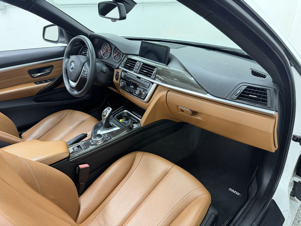 2015 BMW 4 Series Image 28