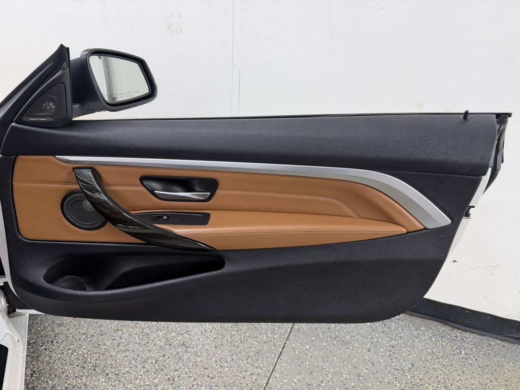 2015 BMW 4 Series Image 29