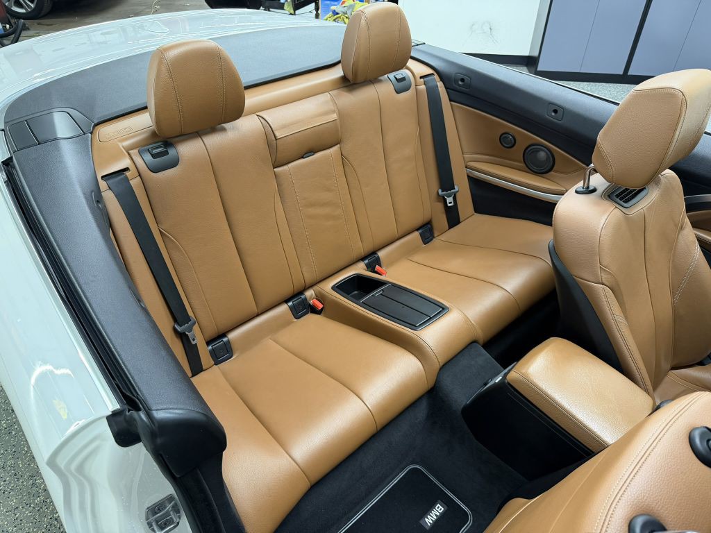 2015 BMW 4 Series Image 32