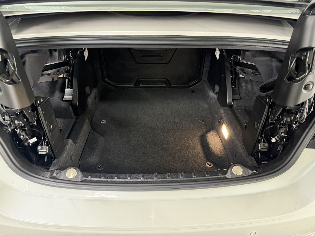 2015 BMW 4 Series Image 38