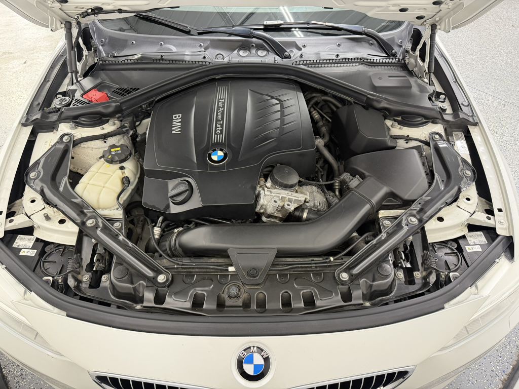2015 BMW 4 Series Image 39