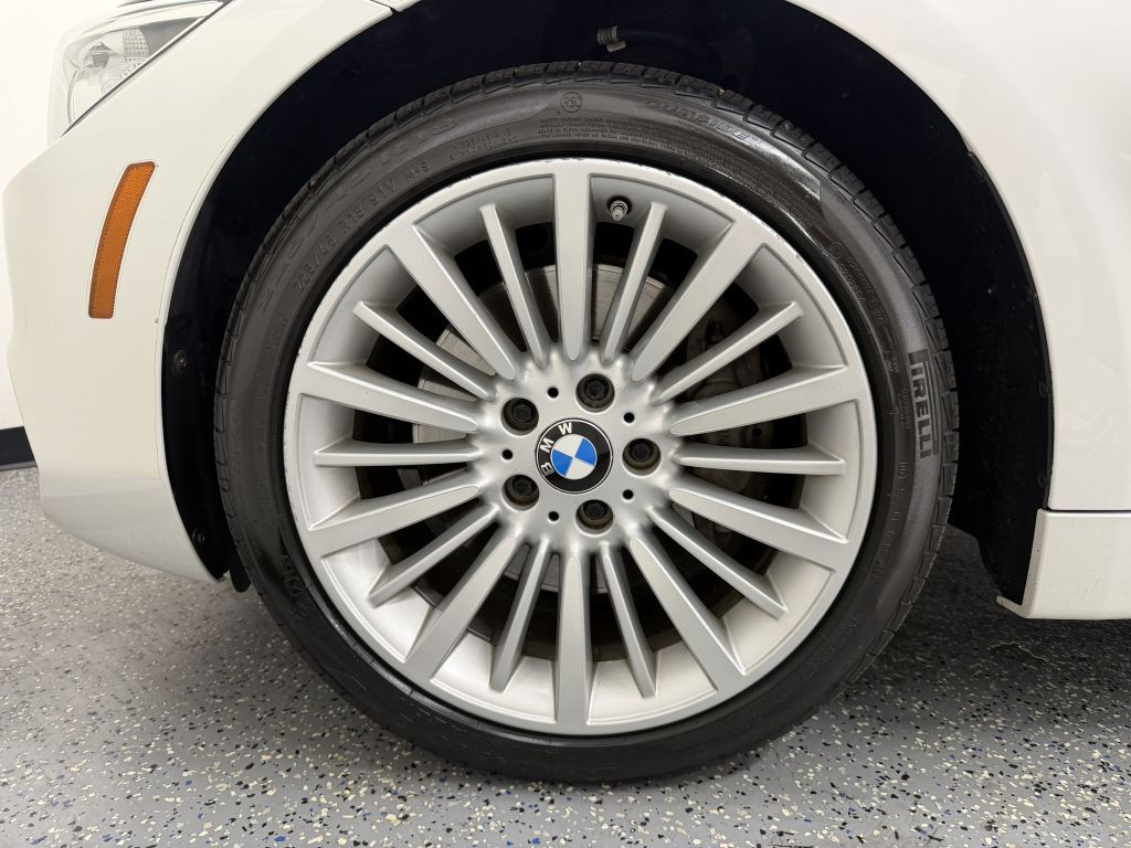 2015 BMW 4 Series Image 40