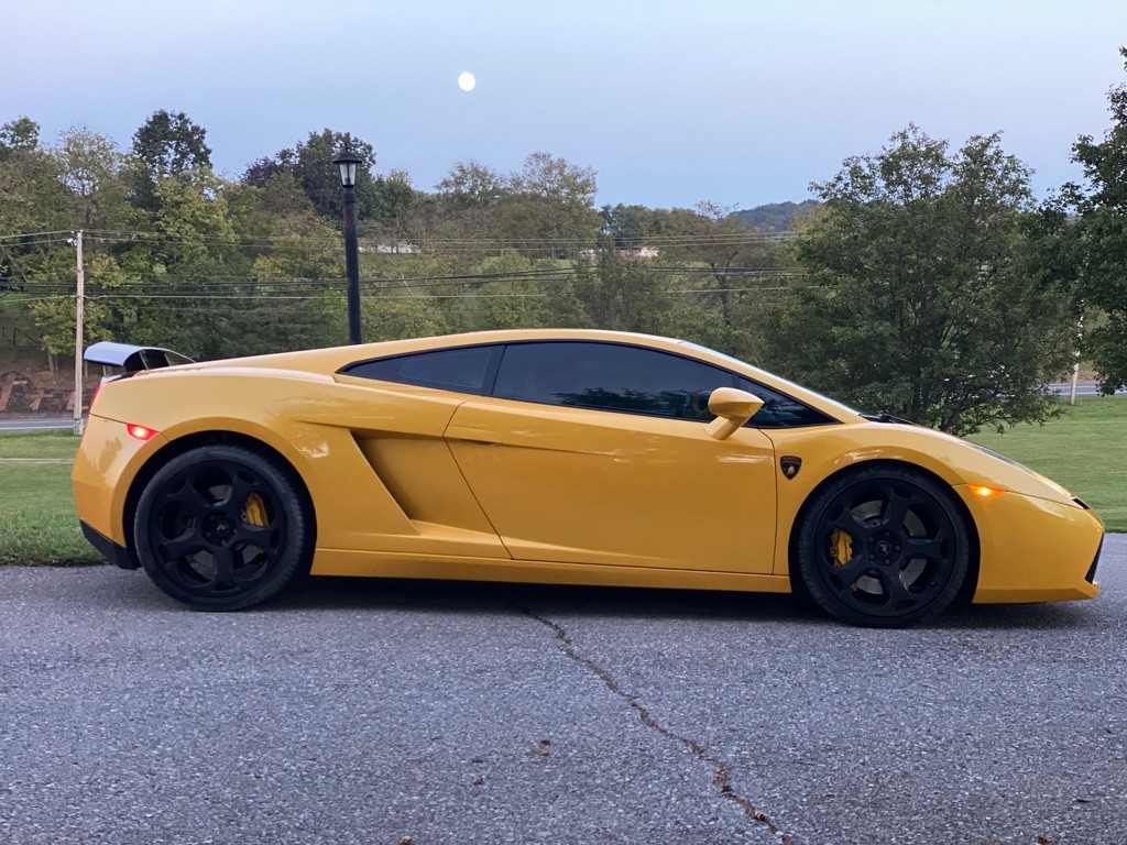 2004 Lamborghini Gallardo Image 2