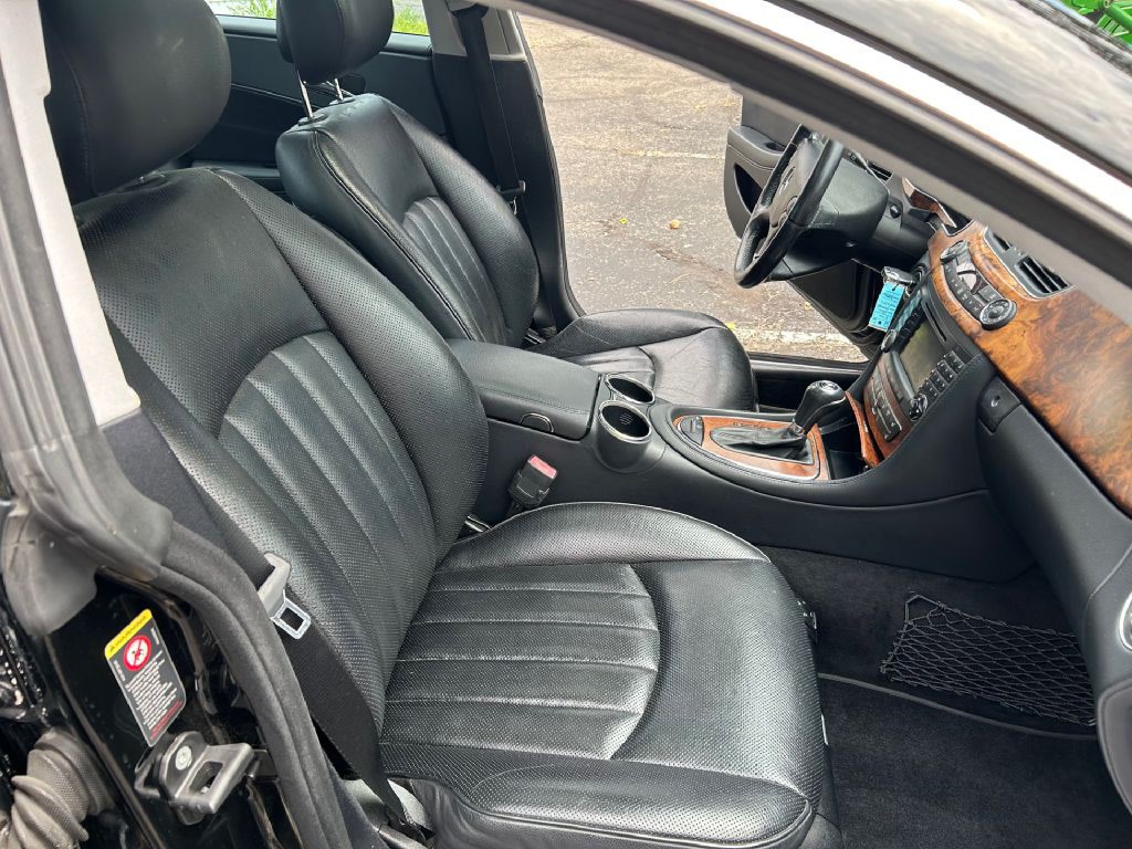 2006 Mercedes-Benz CLS-Class Image 19