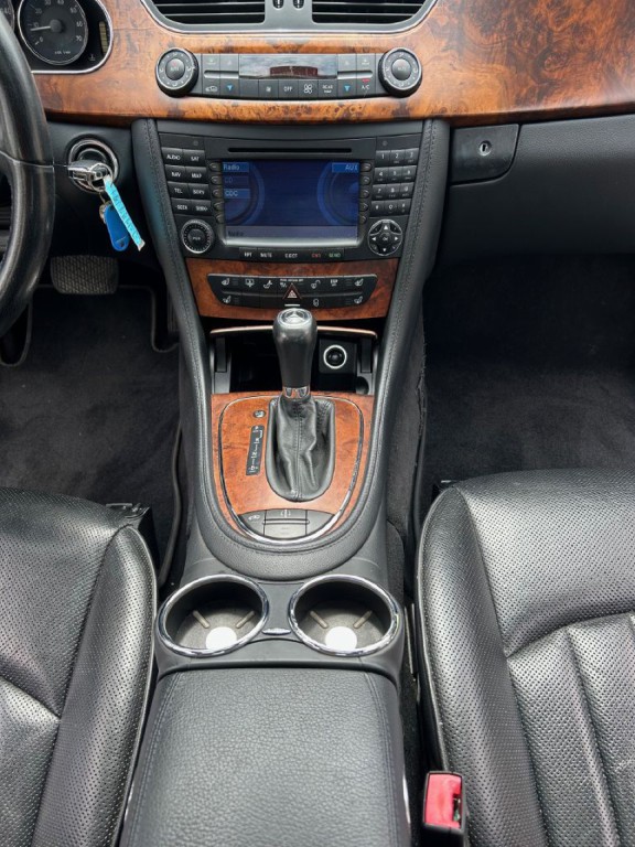 2006 Mercedes-Benz CLS-Class Image 21