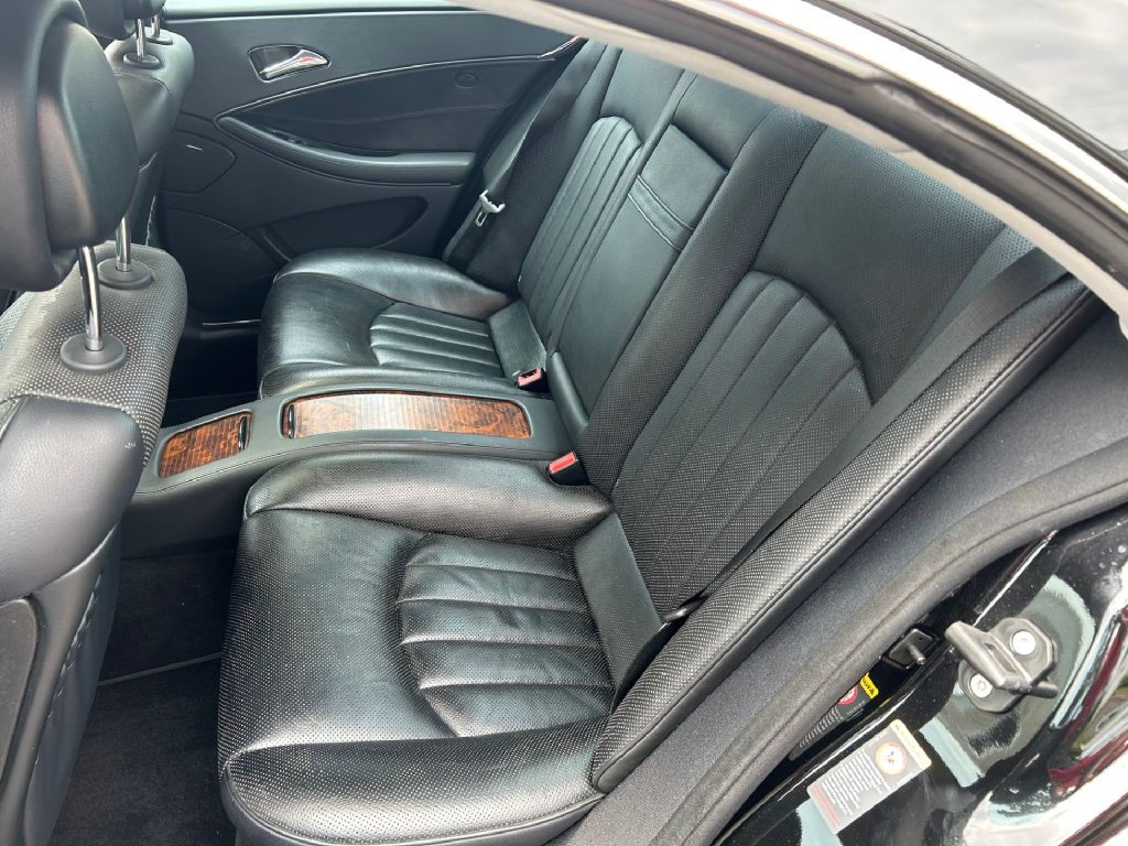 2006 Mercedes-Benz CLS-Class Image 22
