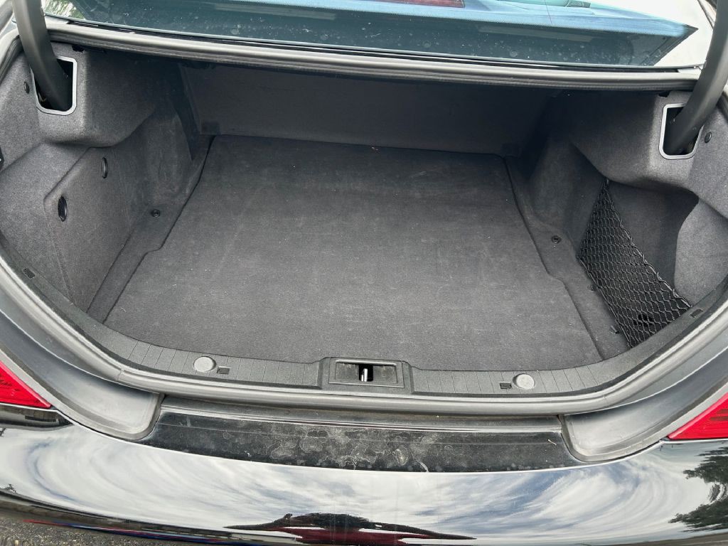 2006 Mercedes-Benz CLS-Class Image 26