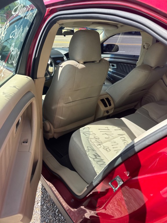 2019 Ford Taurus Image 3