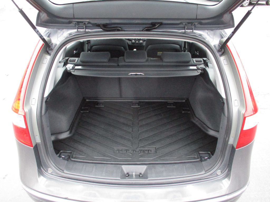 2009 Hyundai Elantra Image 11