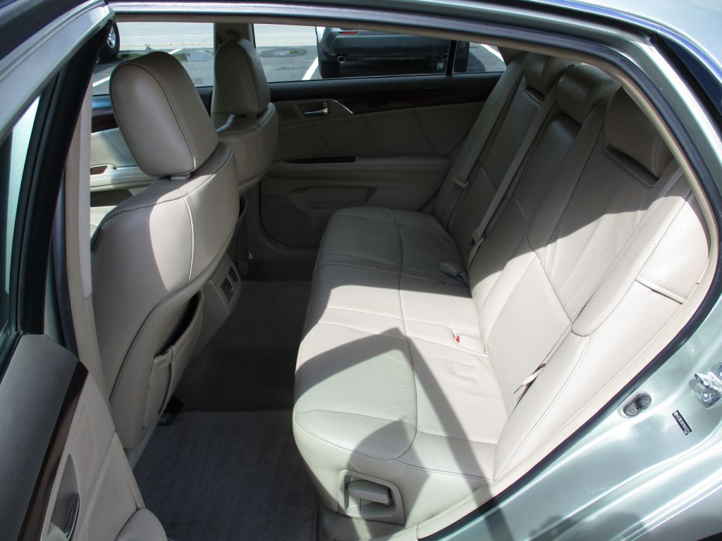 2009 Toyota Avalon Image 10