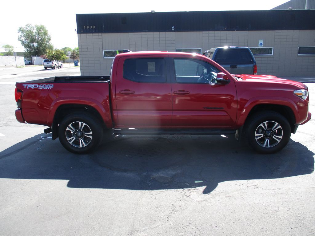 2019 Toyota Tacoma Image 8