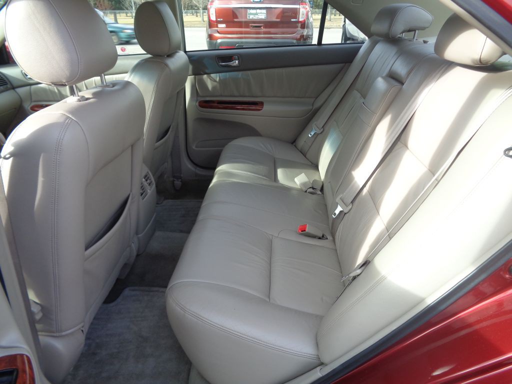 2002 Toyota Camry Image 10