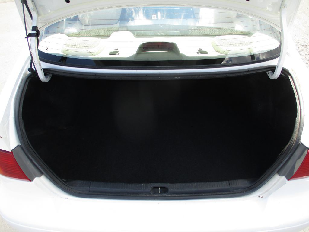2002 Toyota Corolla Image 12