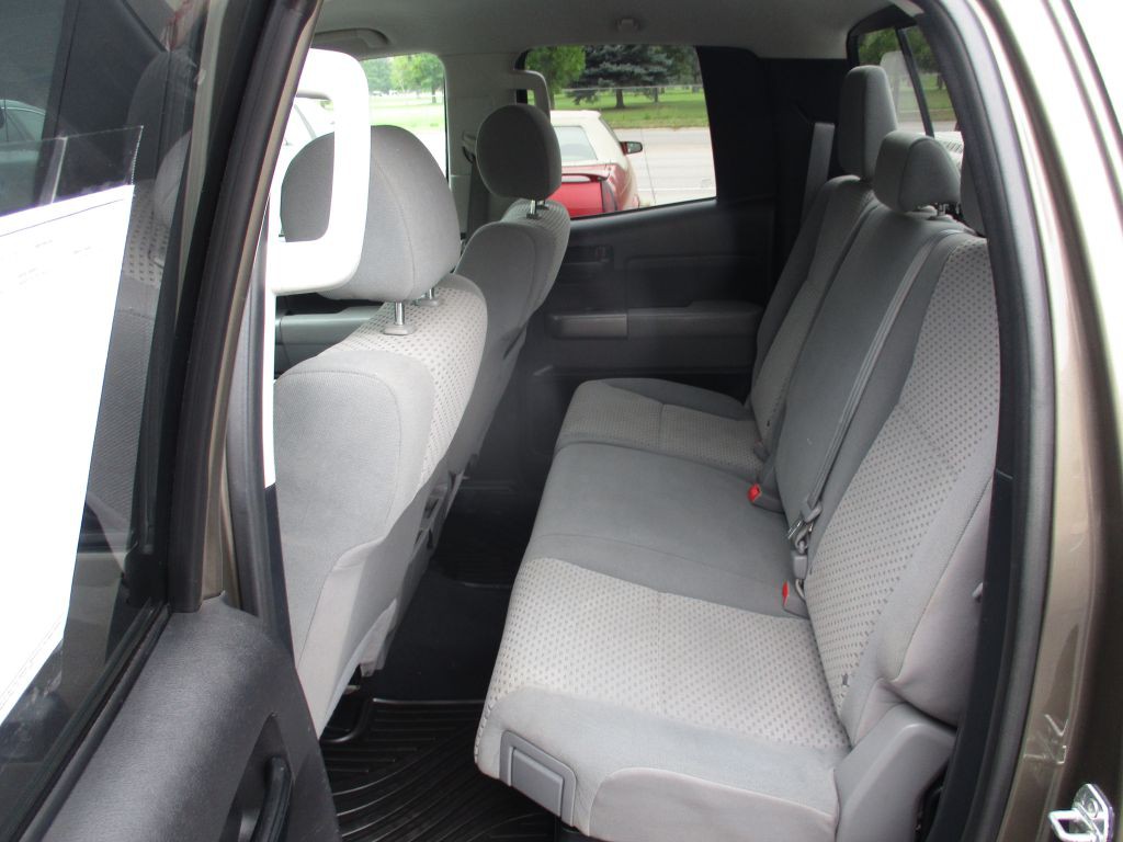 2013 Toyota Tundra Image 10