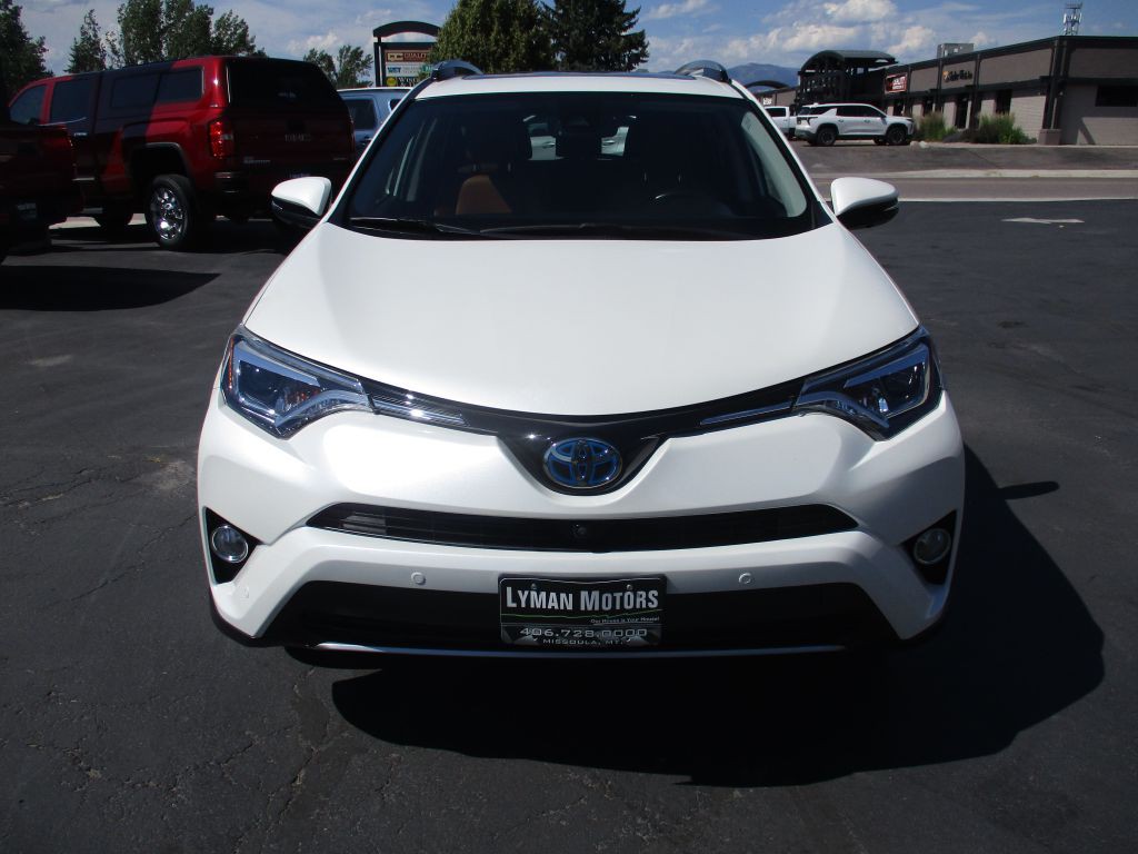 2017 Toyota Rav4 Image 2