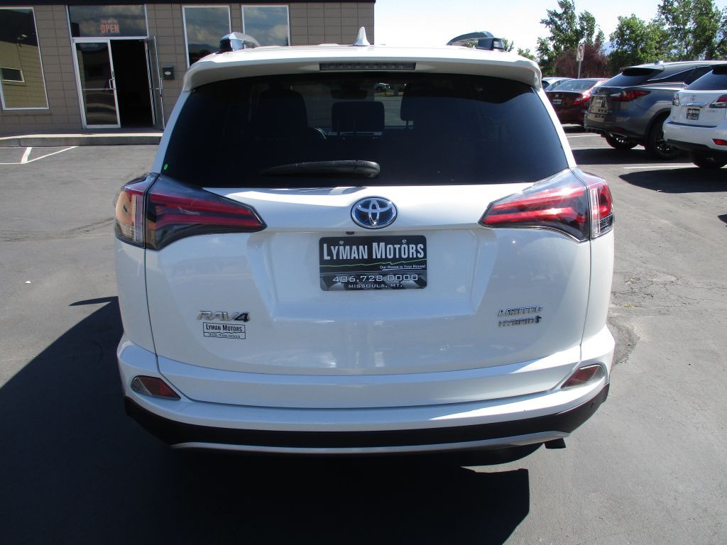 2017 Toyota Rav4 Image 6