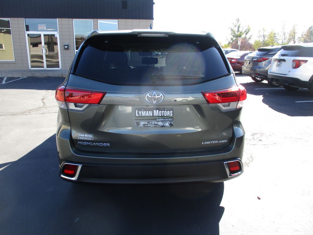 2019 Toyota Highlander Image 6