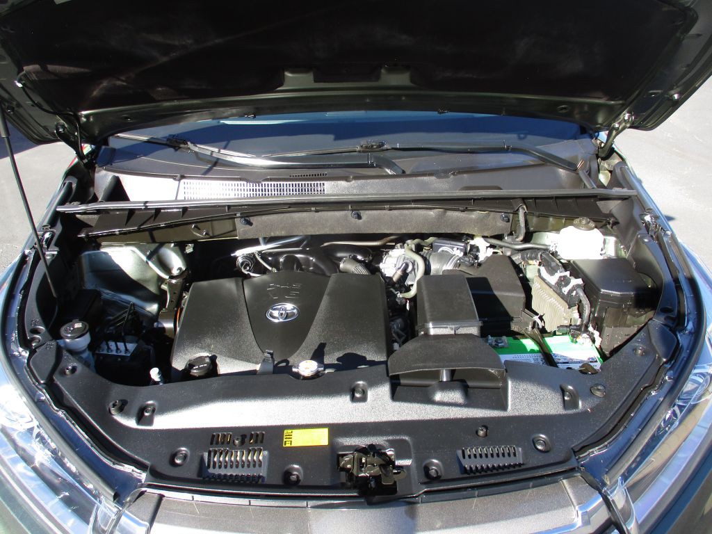 2019 Toyota Highlander Image 14