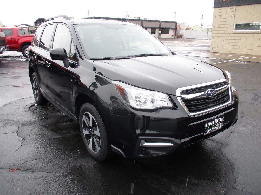 2018 Subaru Forester Image 1
