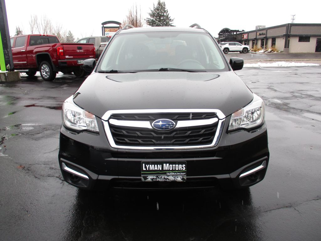 2018 Subaru Forester Image 2