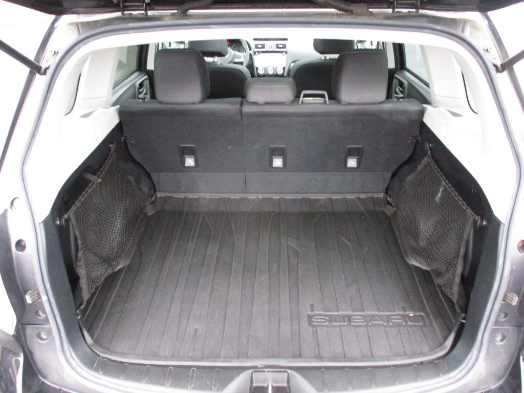 2018 Subaru Forester Image 11