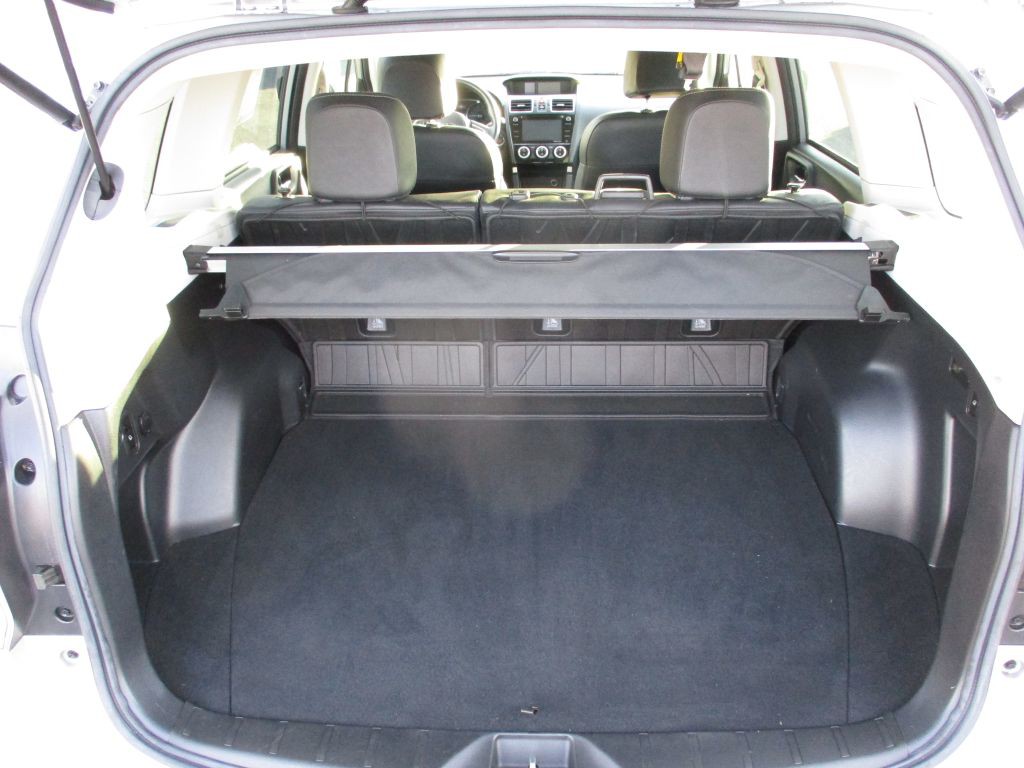 2018 Subaru Forester Image 12