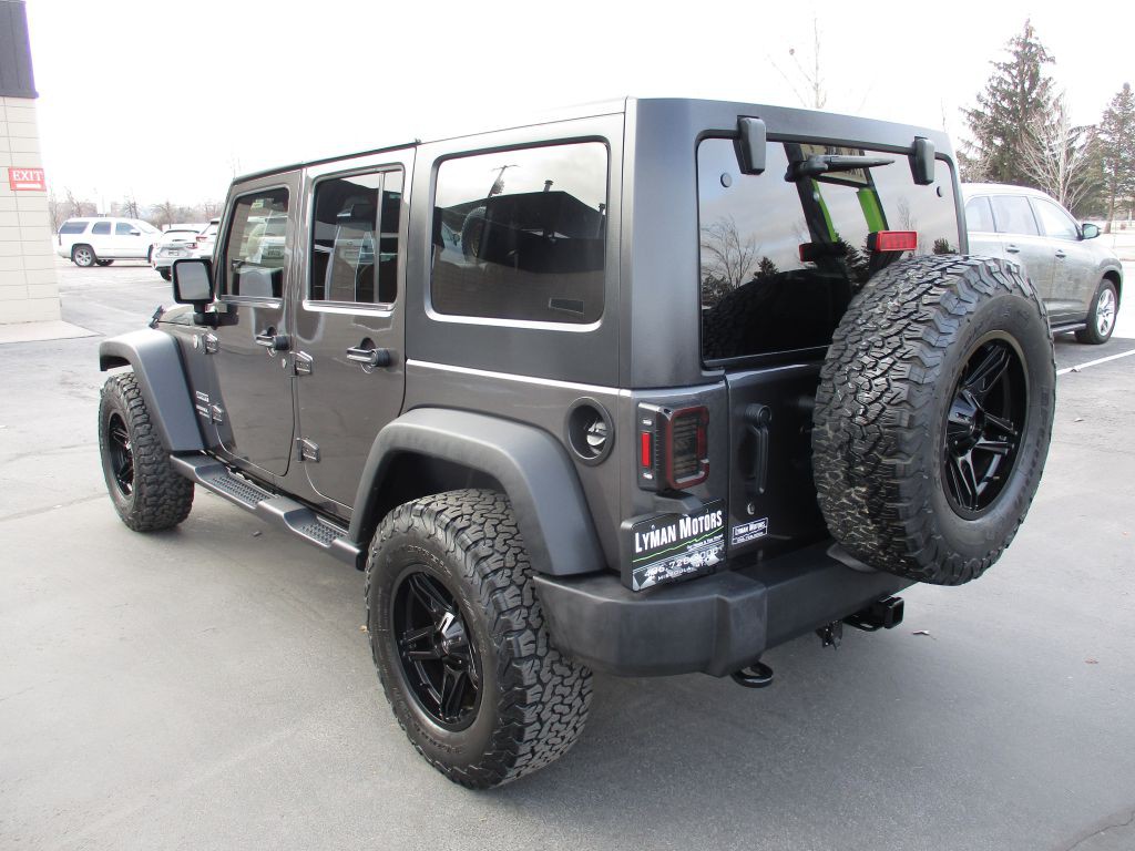 2017 Jeep Wrangler Unlimited Image 5