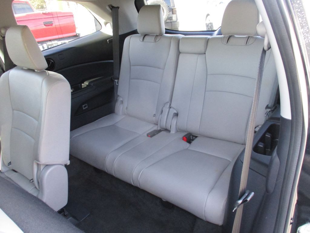 2018 Honda Pilot Image 12