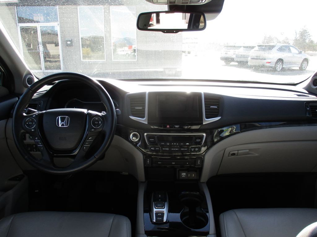 2018 Honda Pilot Image 13