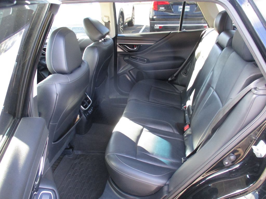 2021 Subaru Outback Image 10