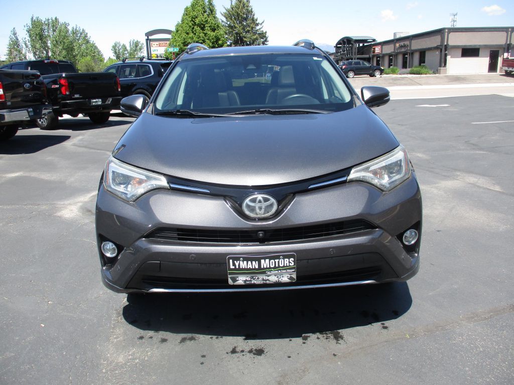 2017 Toyota Rav4 Image 2