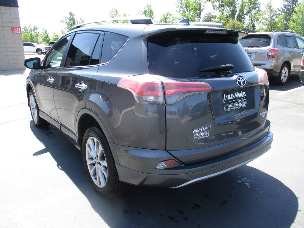 2017 Toyota Rav4 Image 5