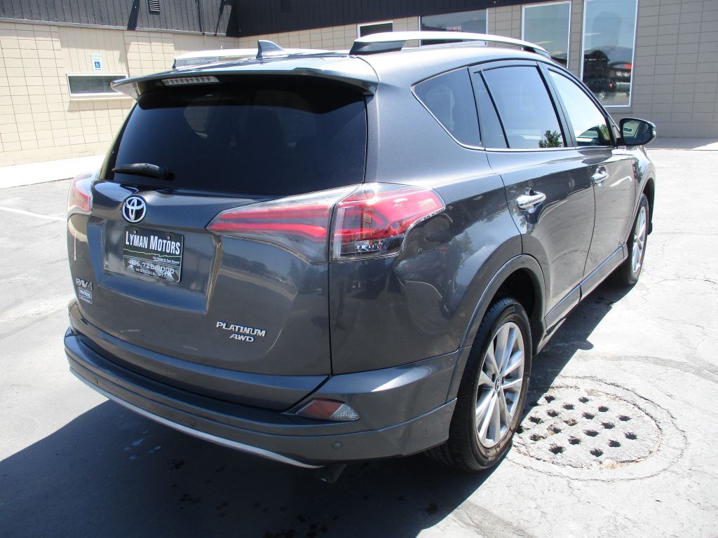 2017 Toyota Rav4 Image 7