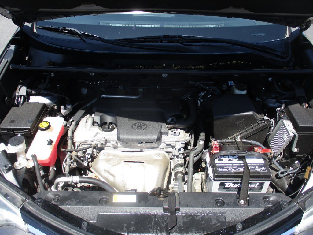 2017 Toyota Rav4 Image 14