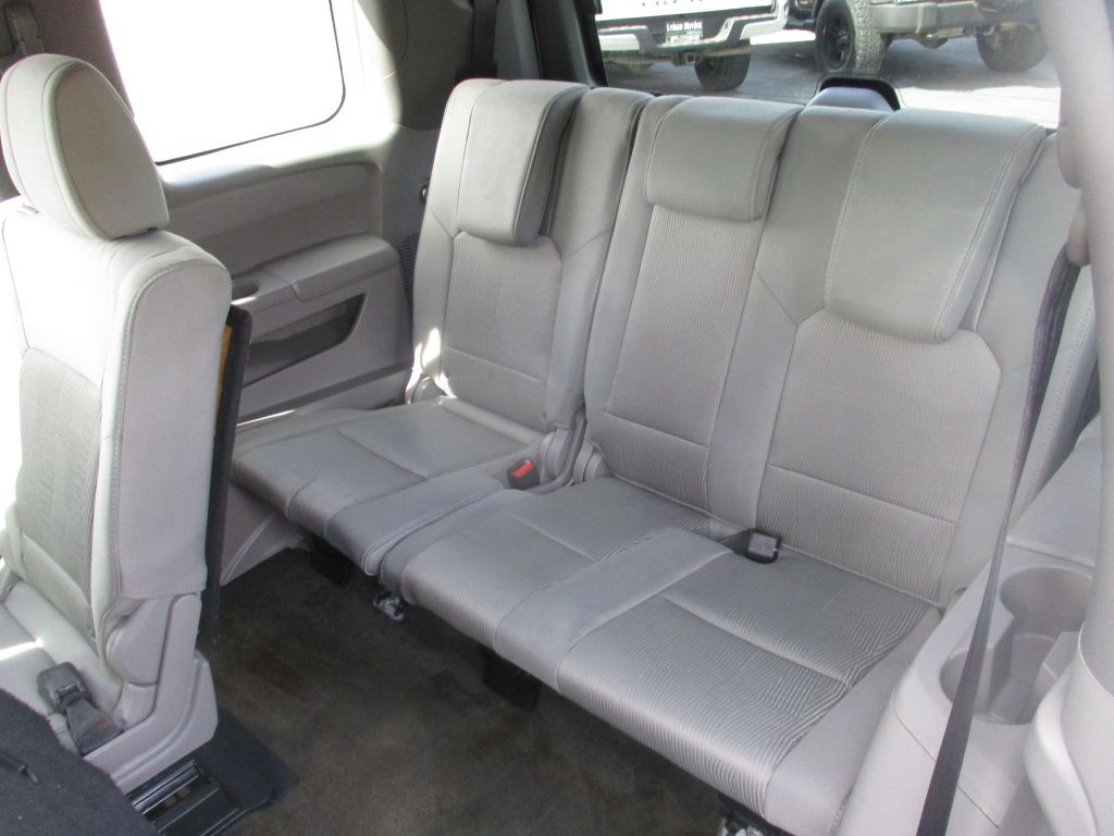 2015 Honda Pilot Image 11