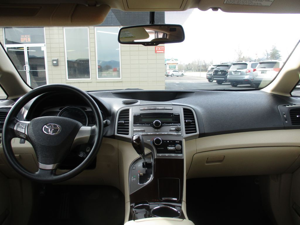 2009 Toyota Venza Image 11