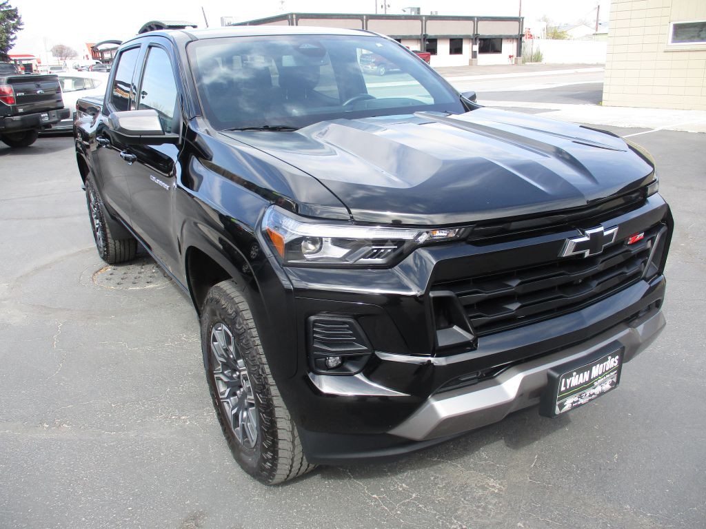 2025 Chevrolet Colorado Image 1