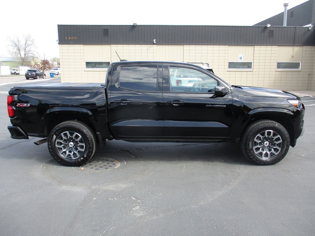 2025 Chevrolet Colorado Image 8