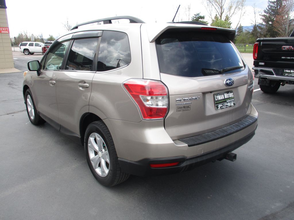 2015 Subaru Forester Image 5