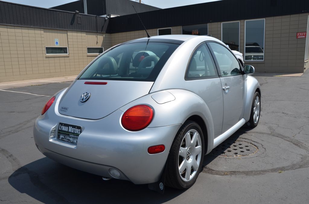 2001 Volkswagen Beetle Image 7