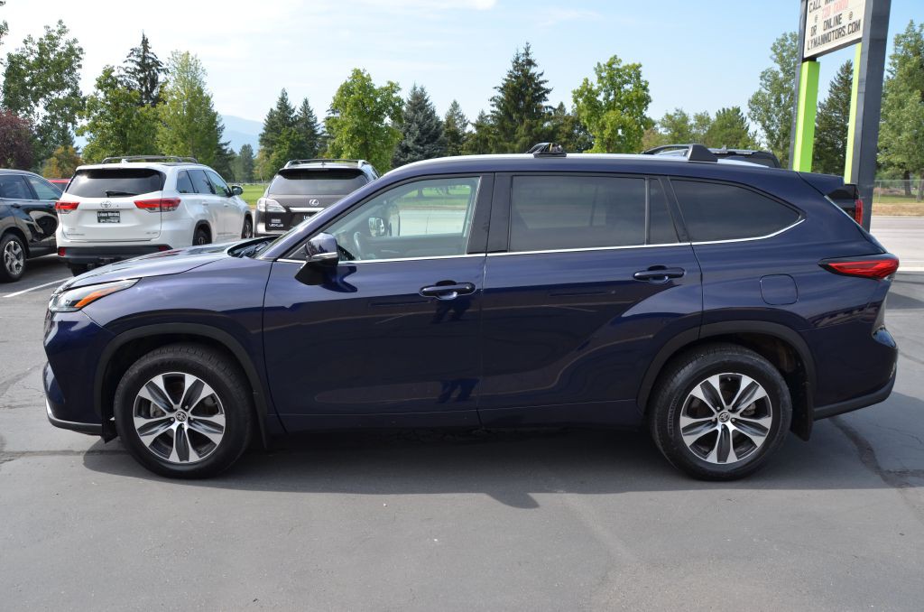 2021 Toyota Highlander Image 4