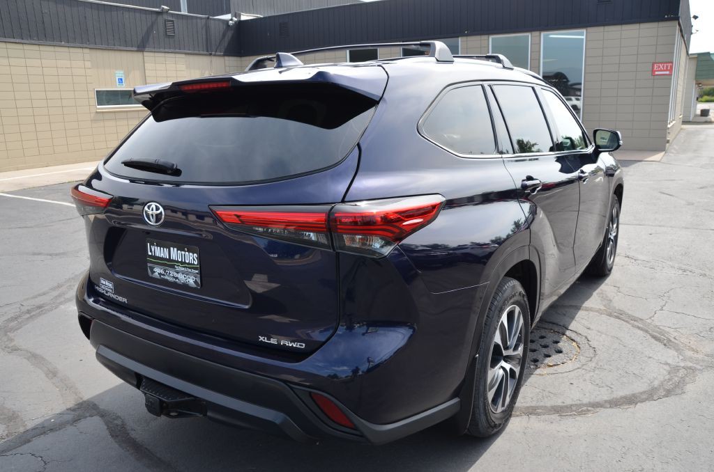 2021 Toyota Highlander Image 7