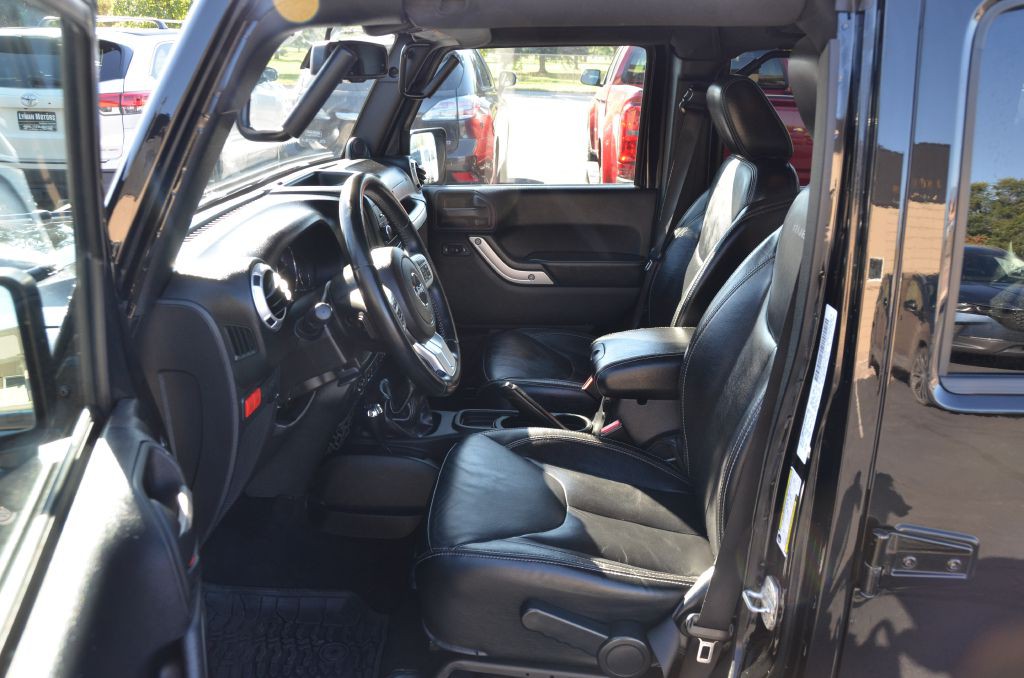 2014 Jeep Wrangler Unlimited Image 9