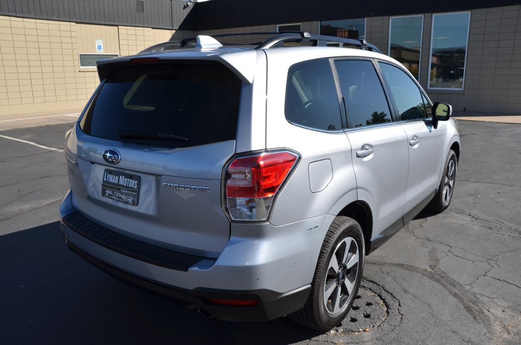 2018 Subaru Forester Image 7