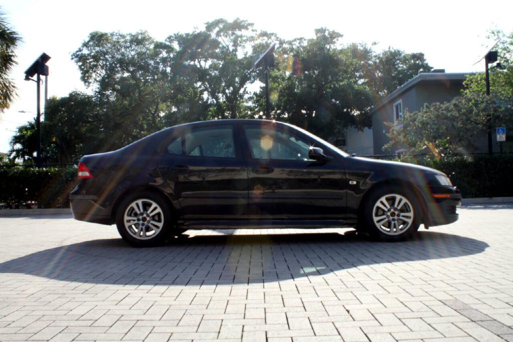 2007 Saab 9-3 Image 6