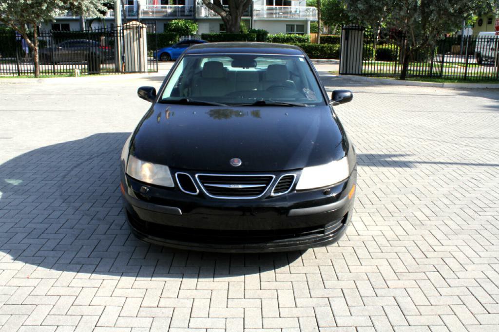 2007 Saab 9-3 Image 8